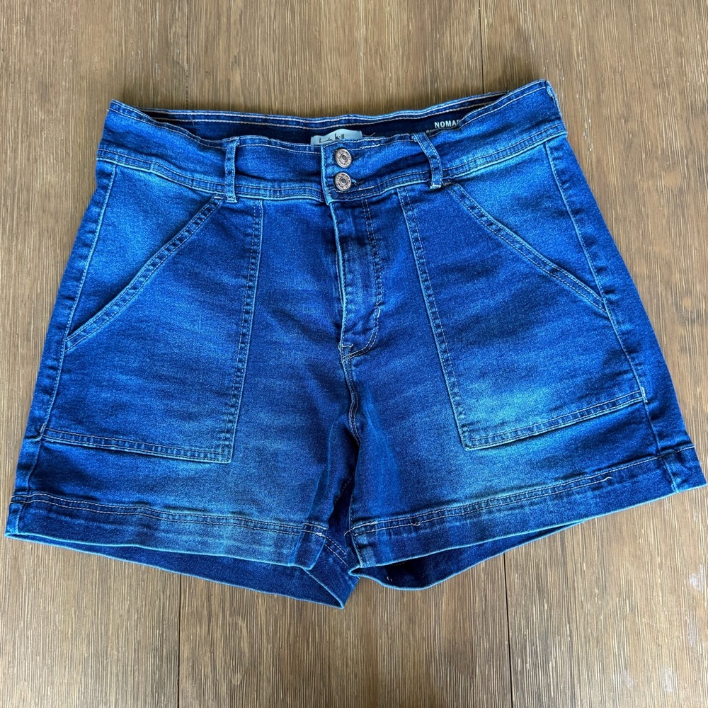 Nicole Miller Nomad Denim Shorts Size 10 Super High Rise
